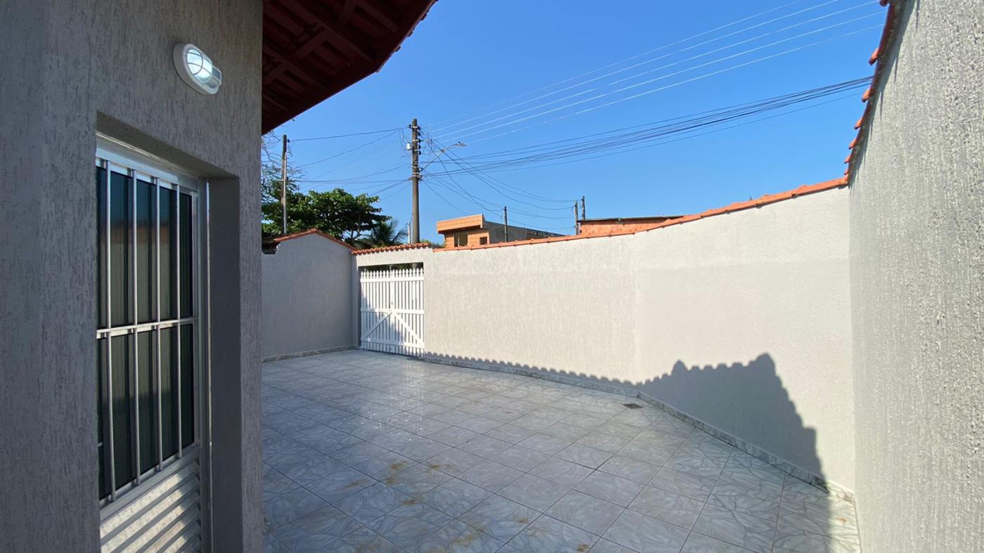 Casa à venda com 2 quartos, 60m² - Foto 7