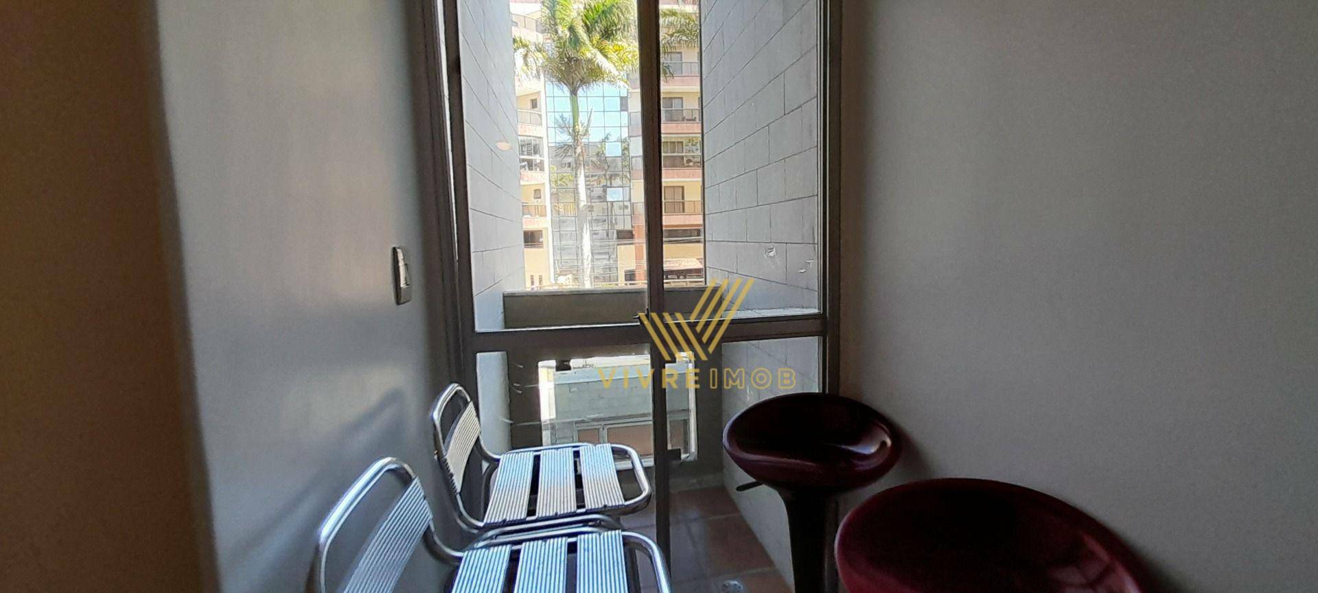 Apartamento à venda com 3 quartos, 90m² - Foto 4