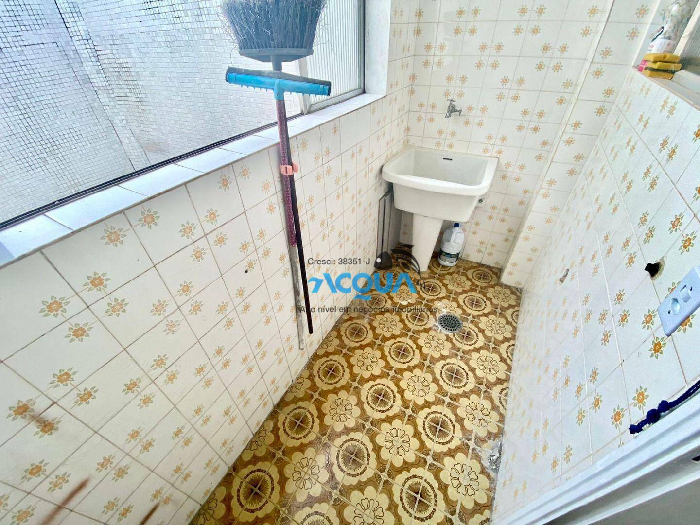 Apartamento à venda com 1 quarto, 70m² - Foto 6