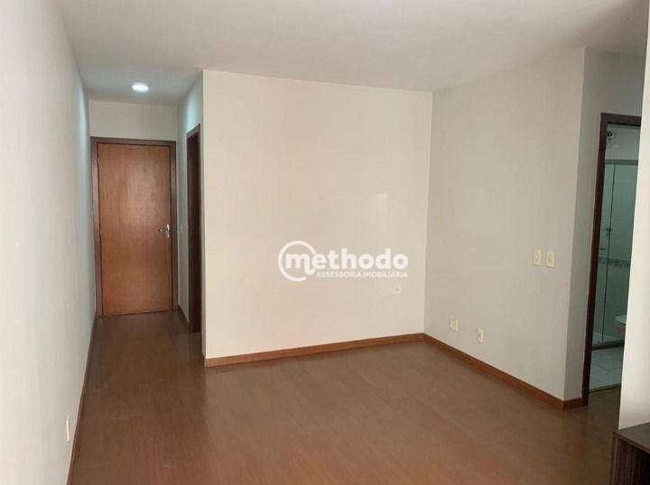 Apartamento à venda com 3 quartos, 70m² - Foto 2