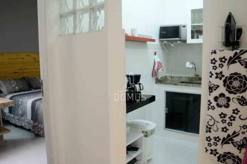 Apartamento à venda com 1 quarto, 33m² - Foto 10