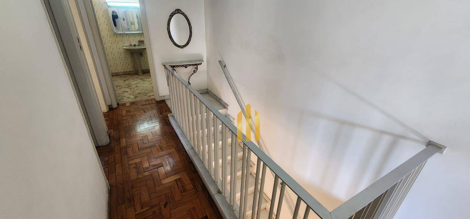 Sobrado à venda e aluguel com 3 quartos, 180m² - Foto 21