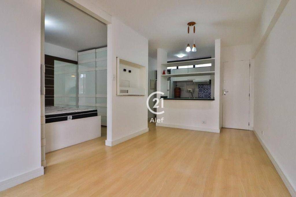 Apartamento à venda com 1 quarto, 40m² - Foto 1