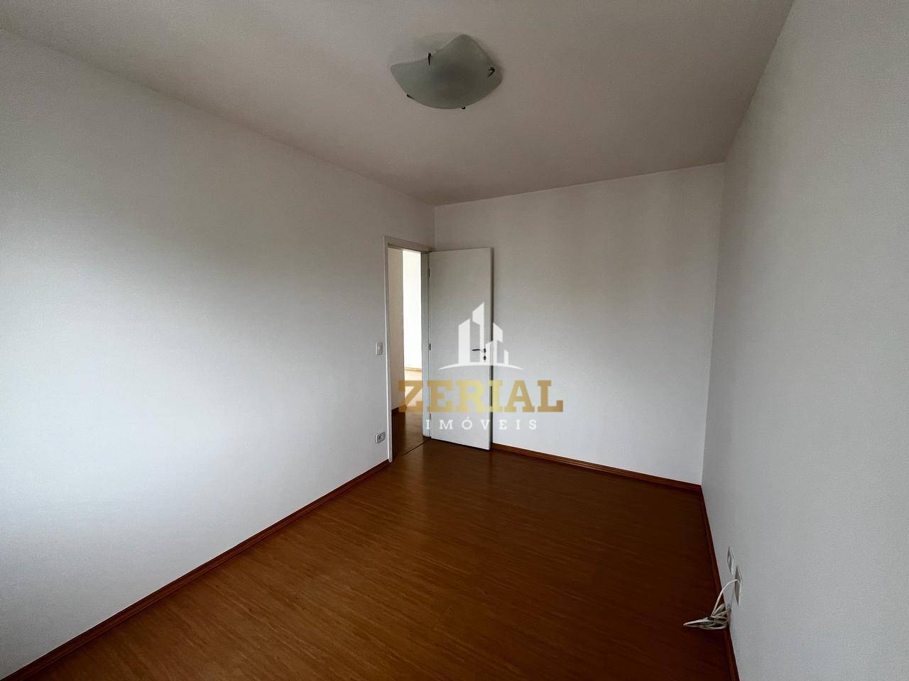 Apartamento para alugar com 2 quartos, 64m² - Foto 11