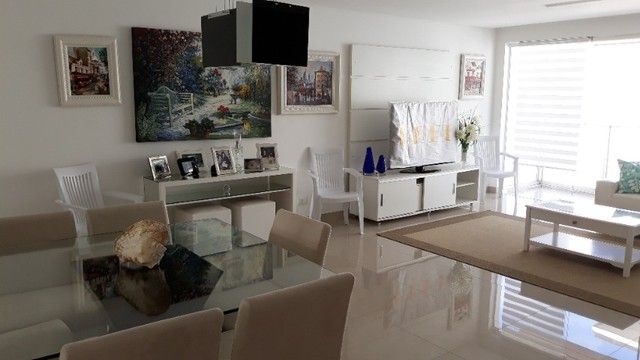 Apartamento à venda com 4 quartos, 239m² - Foto 11