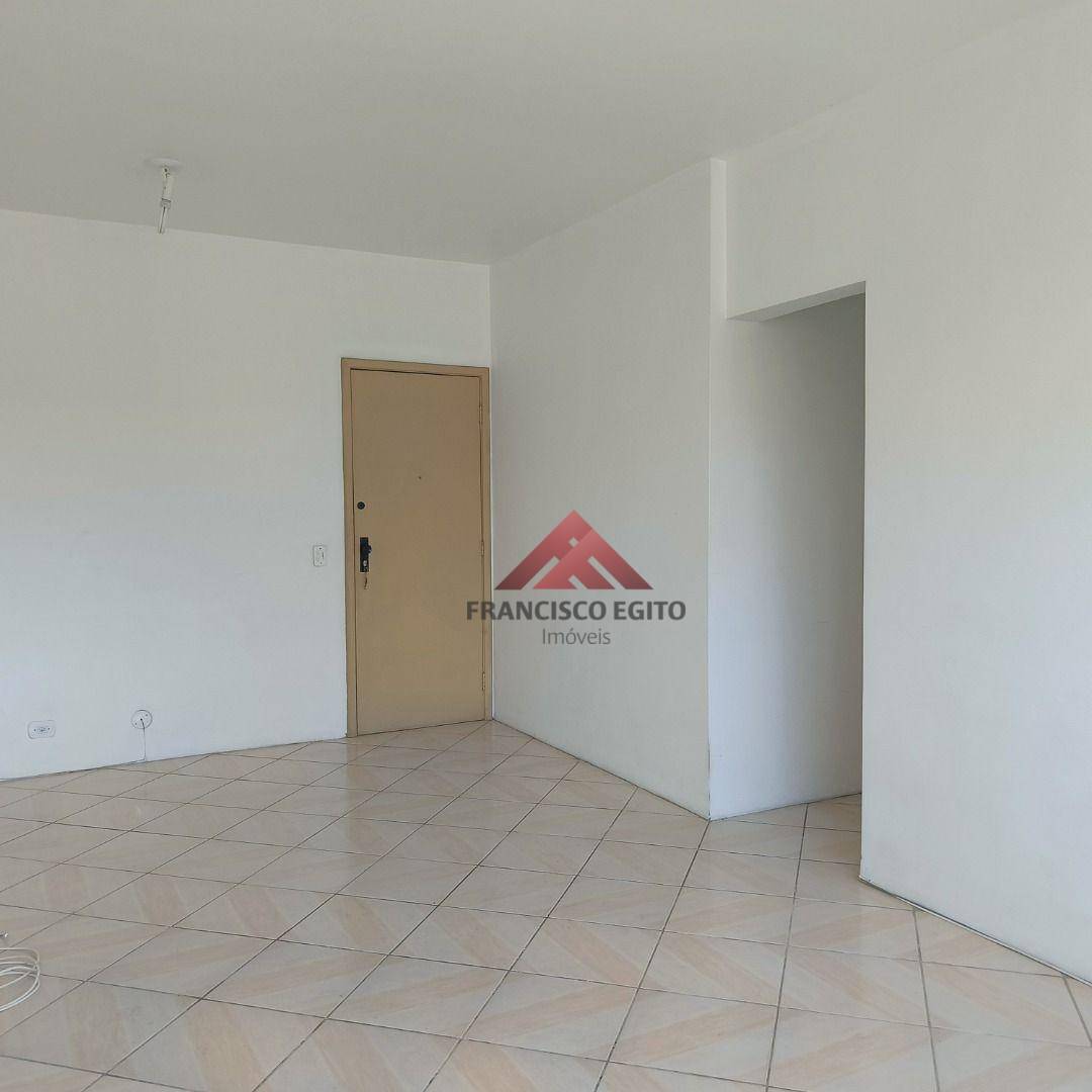 Apartamento à venda com 2 quartos, 73m² - Foto 1