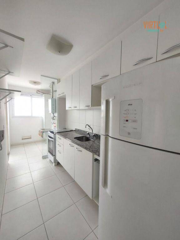 Apartamento à venda com 2 quartos, 59m² - Foto 4