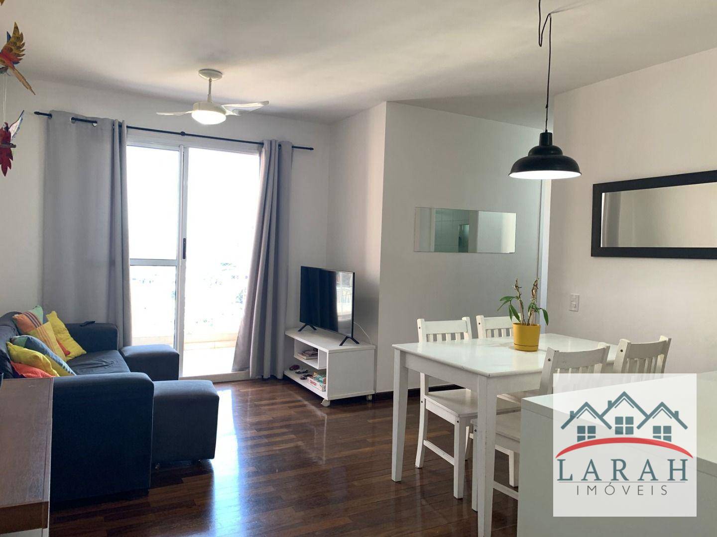 Apartamento à venda com 3 quartos, 72m² - Foto 2