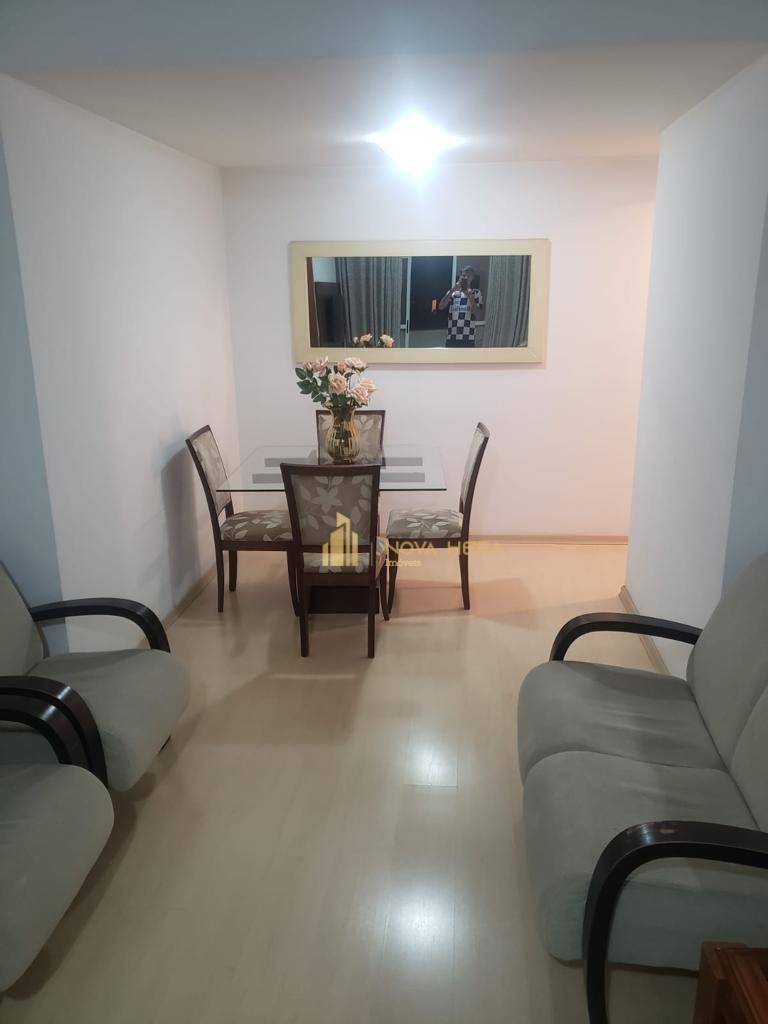 Apartamento à venda com 2 quartos, 65m² - Foto 9