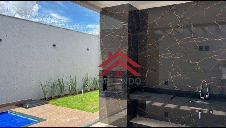 Casa à venda com 3 quartos, 150m² - Foto 1