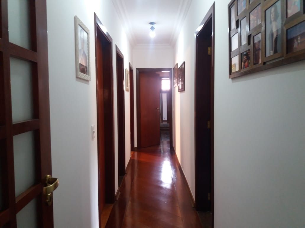 Casa à venda com 3 quartos, 500m² - Foto 12