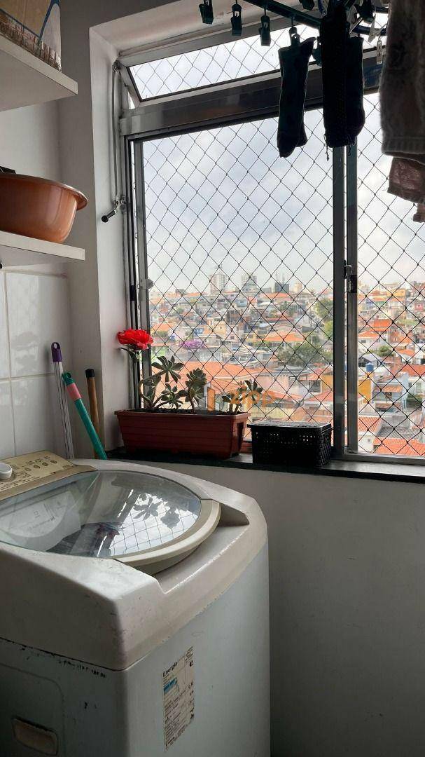 Apartamento à venda com 3 quartos, 60m² - Foto 11