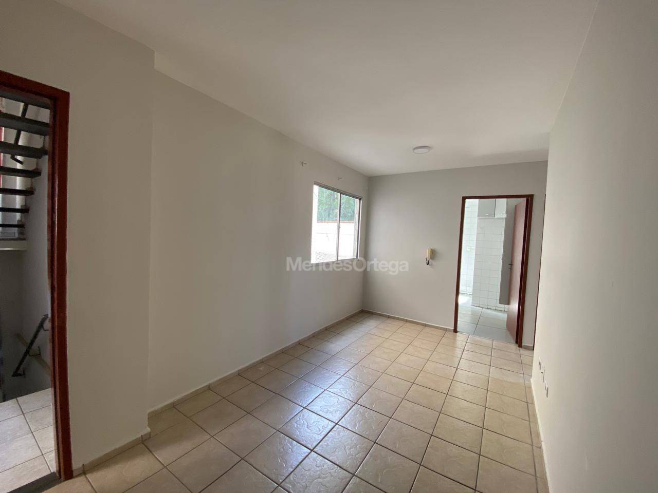 Apartamento para alugar com 2 quartos, 50m² - Foto 2