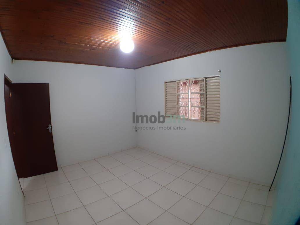 Casa à venda com 2 quartos, 131m² - Foto 9