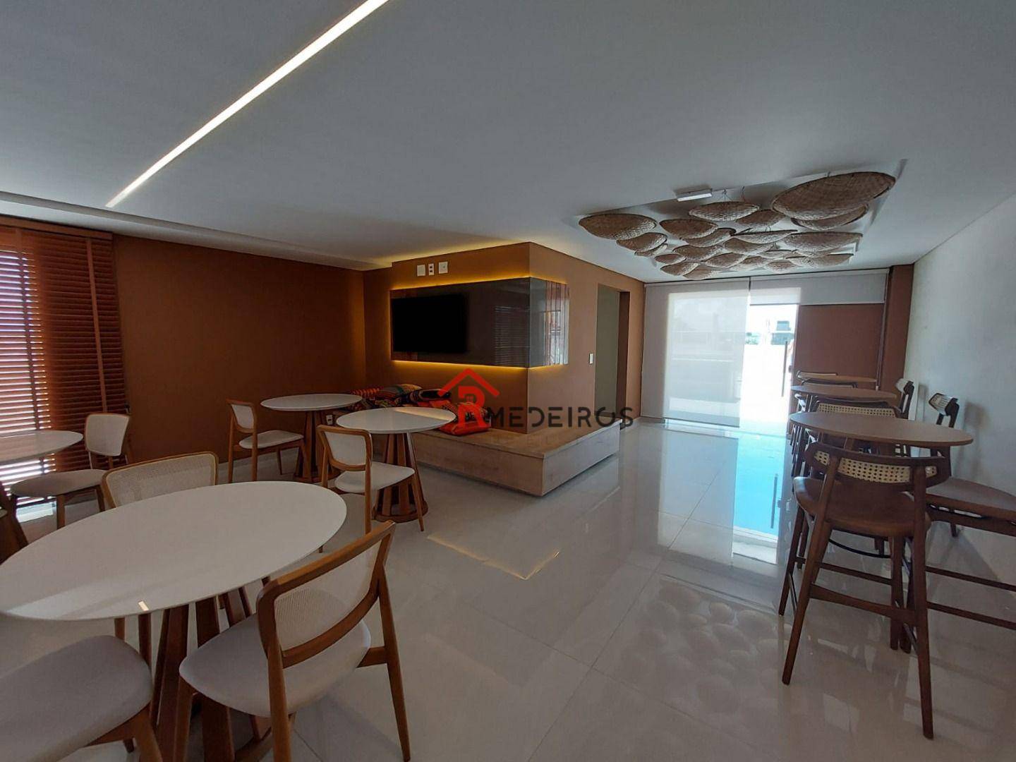 Apartamento à venda com 2 quartos, 77m² - Foto 34