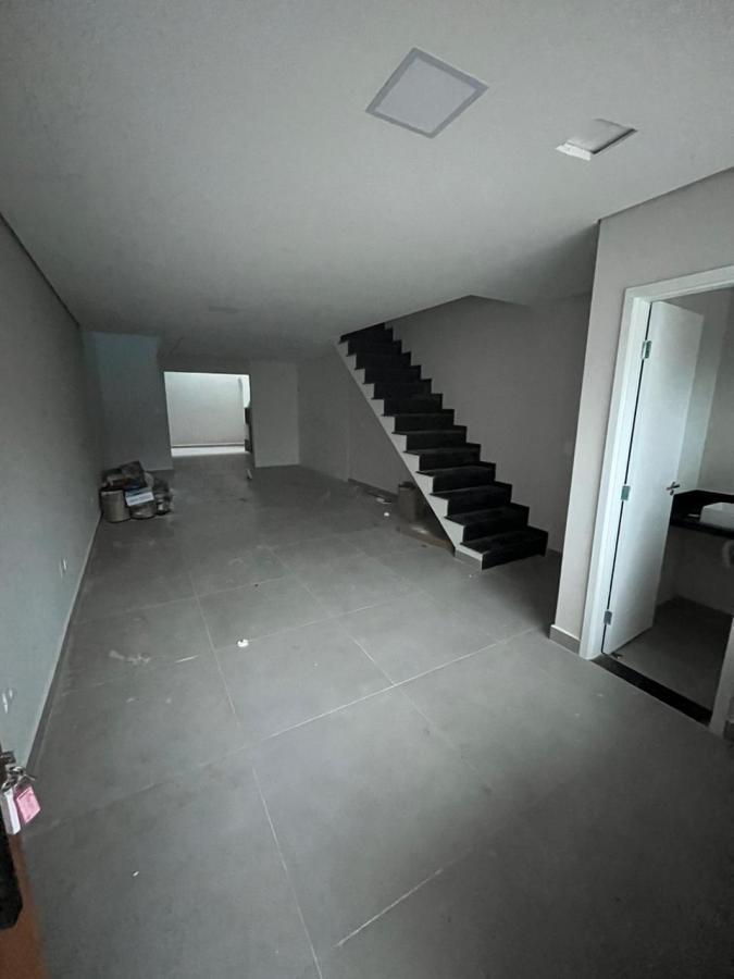 Sobrado à venda com 3 quartos, 128m² - Foto 3