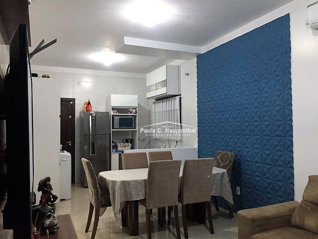 Casa à venda com 2 quartos, 56m² - Foto 9