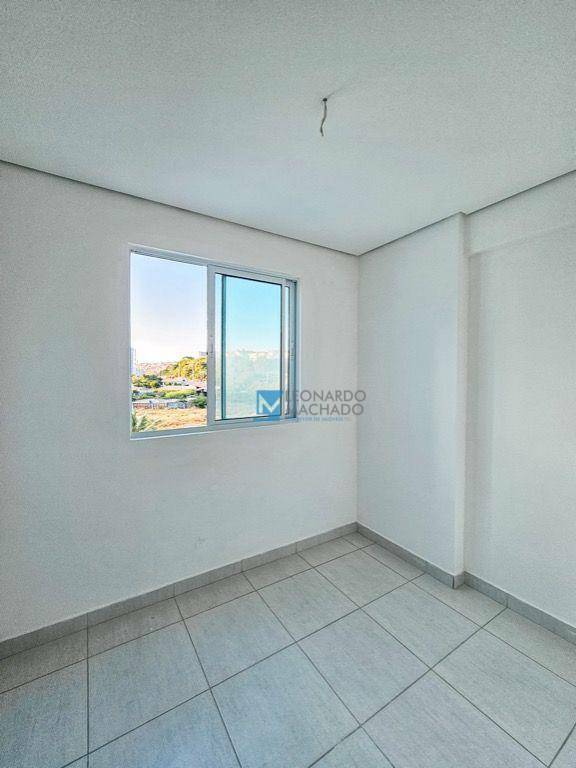 Apartamento à venda com 4 quartos, 165m² - Foto 16