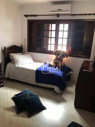 Casa de Condomínio à venda com 5 quartos, 350m² - Foto 11