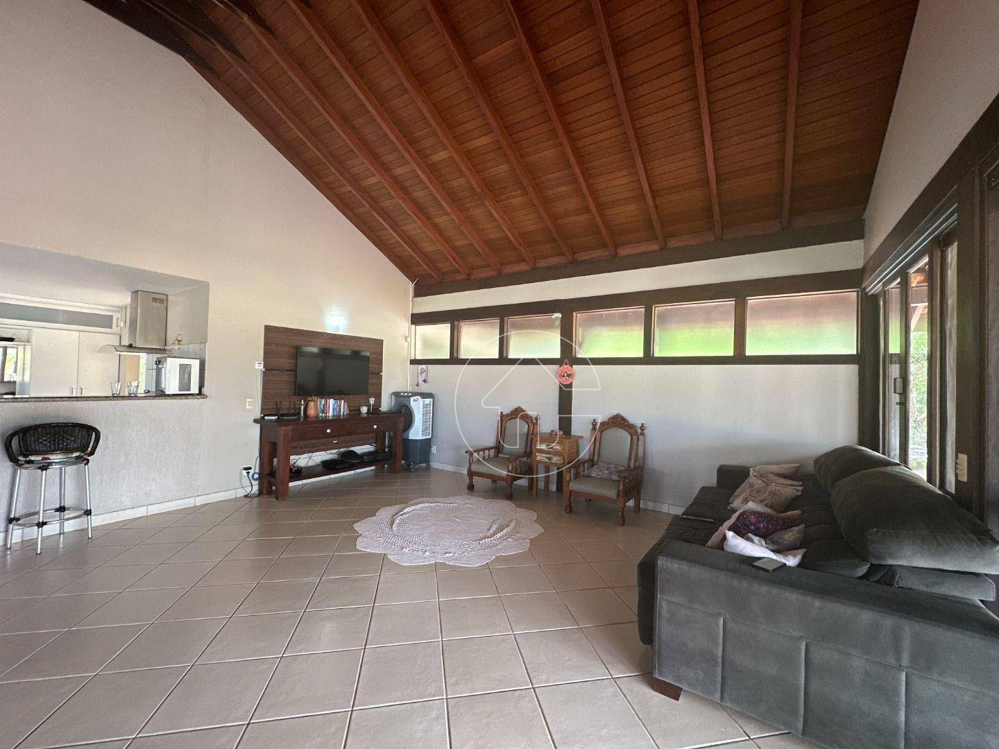 Casa à venda com 4 quartos, 350m² - Foto 11