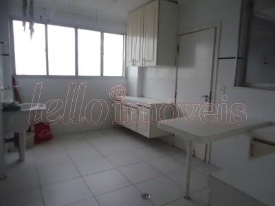 Apartamento para alugar com 4 quartos, 300m² - Foto 14