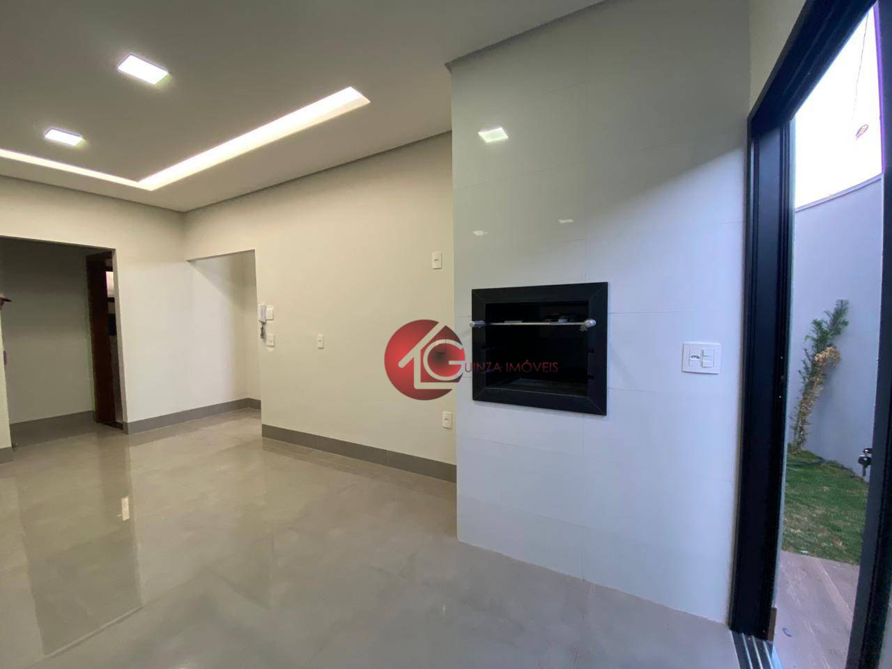 Casa à venda com 2 quartos, 140m² - Foto 12