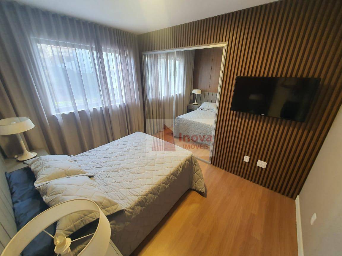 Apartamento à venda com 3 quartos, 122m² - Foto 18