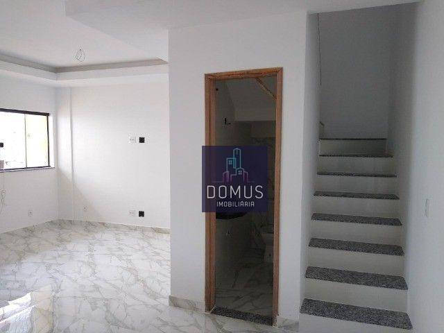 Casa à venda com 3 quartos, 115m² - Foto 2