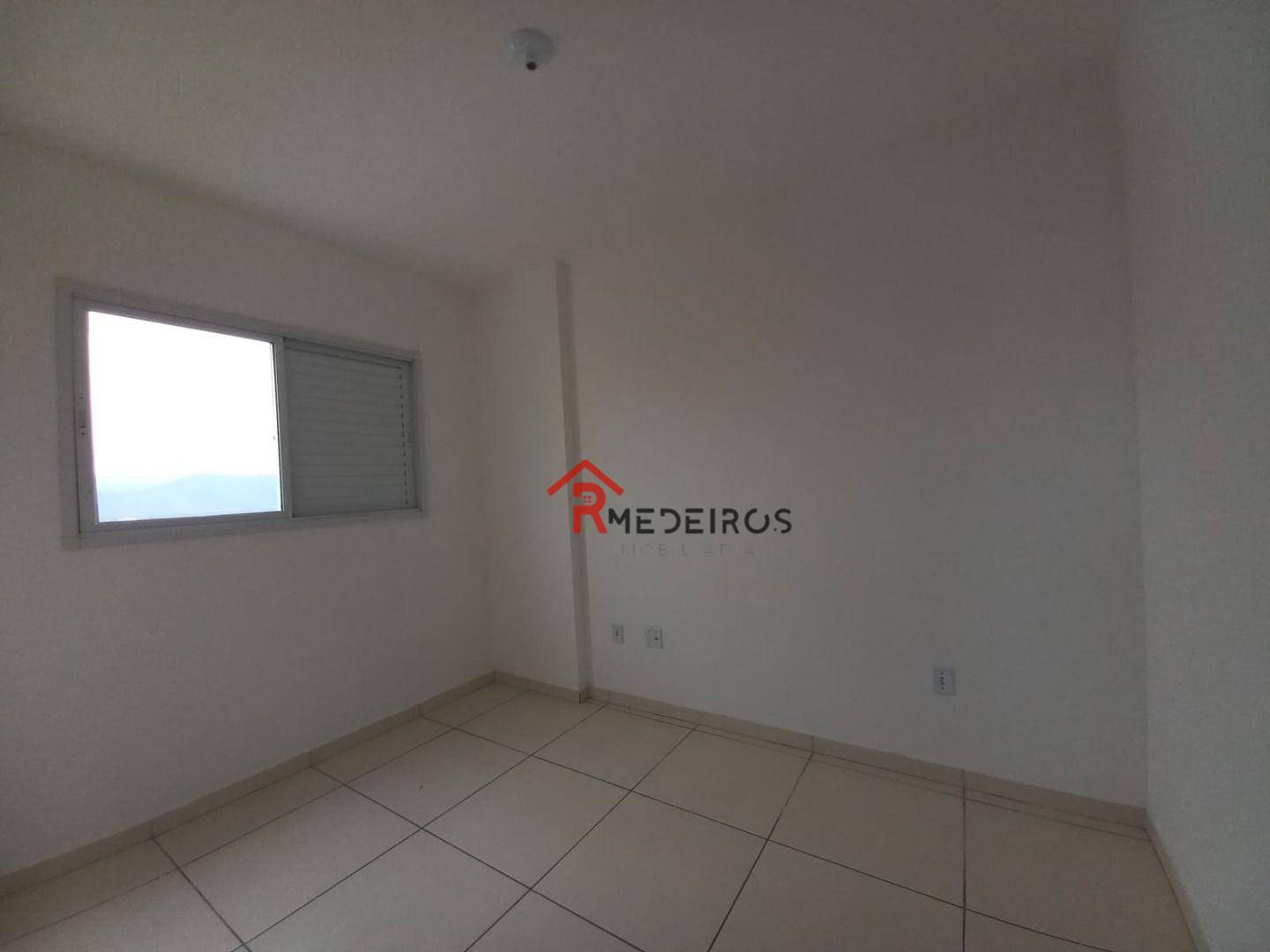 Apartamento à venda com 2 quartos, 66m² - Foto 14