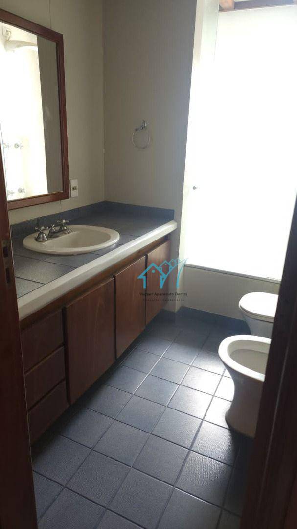 Apartamento à venda com 3 quartos, 173m² - Foto 19