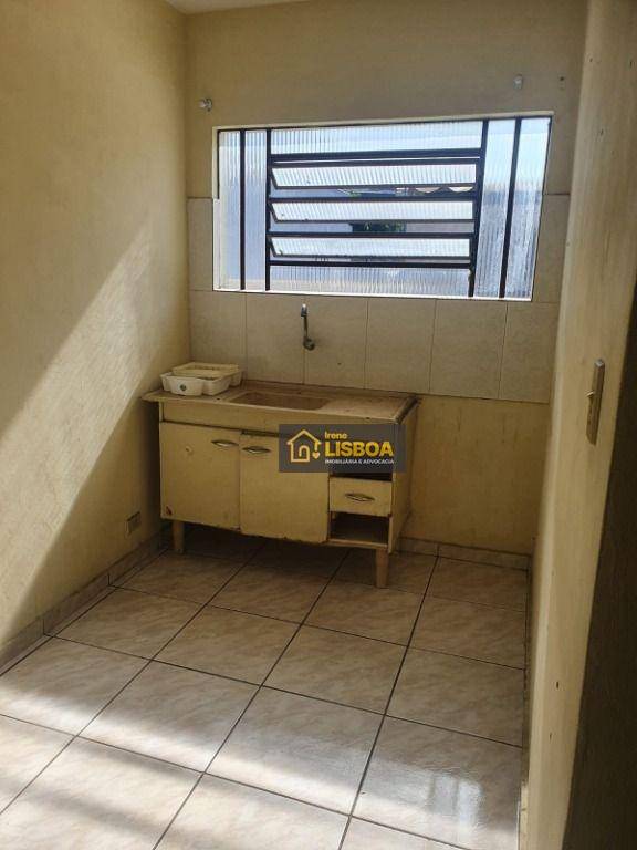 Sobrado à venda com 5 quartos, 300m² - Foto 18