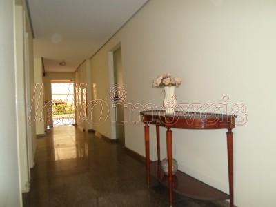 Apartamento para alugar com 4 quartos, 220m² - Foto 28