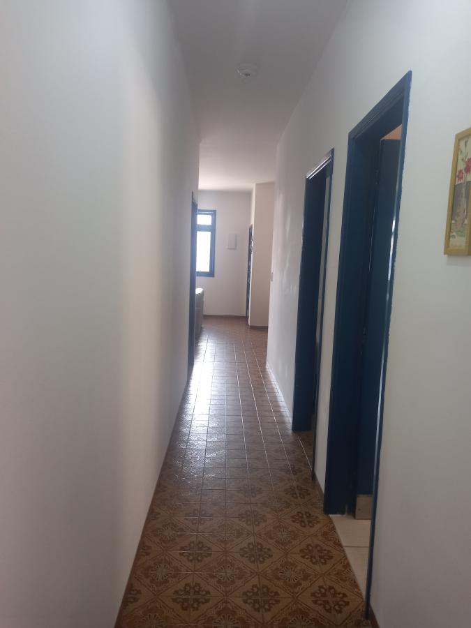 Casa à venda com 3 quartos, 270m² - Foto 17