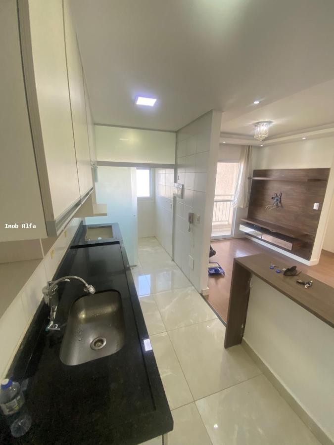 Apartamento para alugar com 2 quartos, 52m² - Foto 6