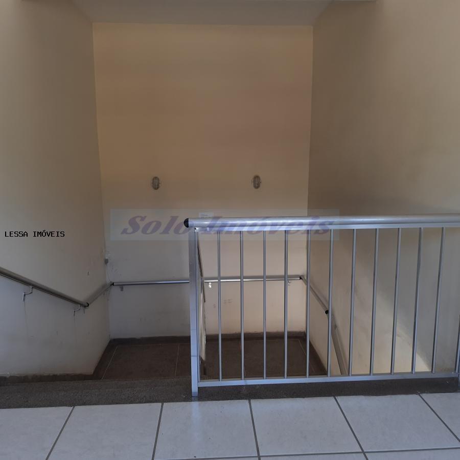 Apartamento à venda com 2 quartos, 57m² - Foto 3