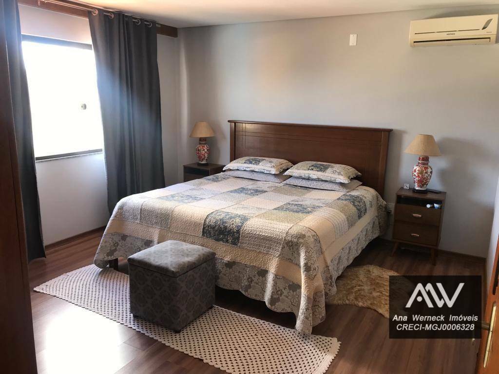 Chácara à venda com 3 quartos, 250m² - Foto 18