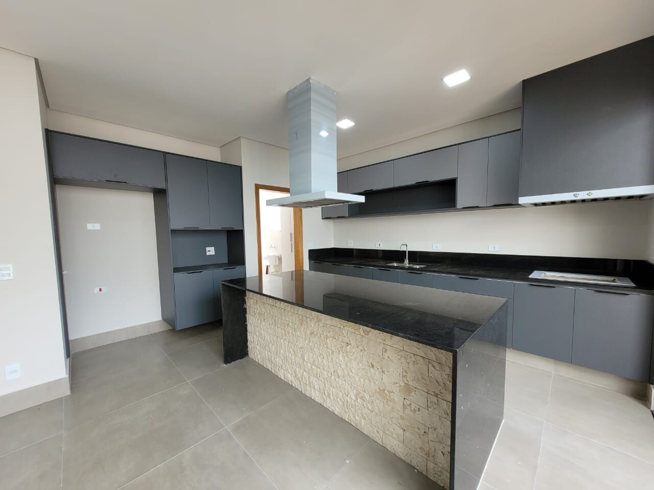 Casa à venda com 3 quartos, 190m² - Foto 15