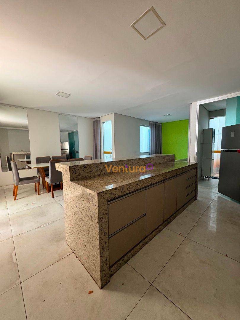 Casa à venda com 3 quartos, 105m² - Foto 15