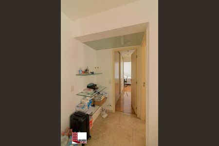 Apartamento à venda com 2 quartos, 90m² - Foto 5