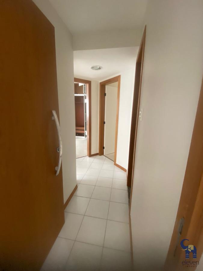 Apartamento à venda com 3 quartos, 79m² - Foto 17