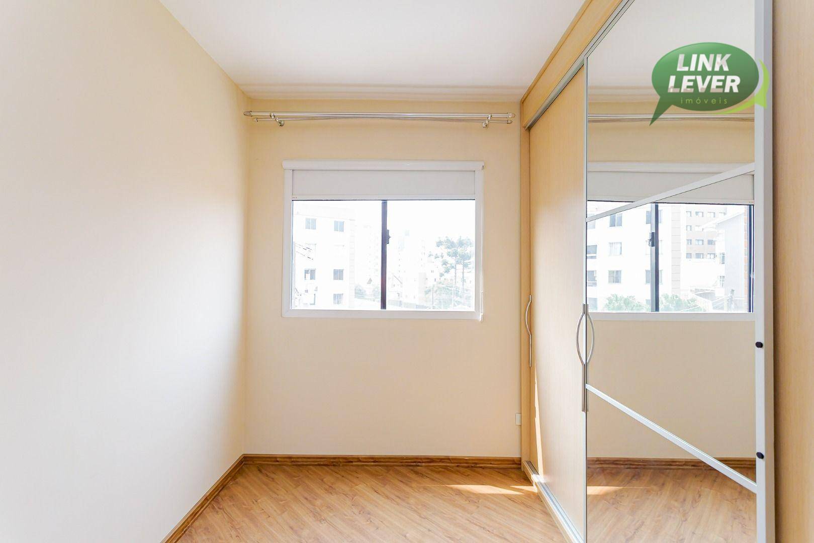 Apartamento à venda com 2 quartos, 67m² - Foto 7