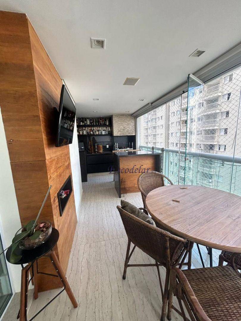 Apartamento à venda com 3 quartos, 243m² - Foto 8