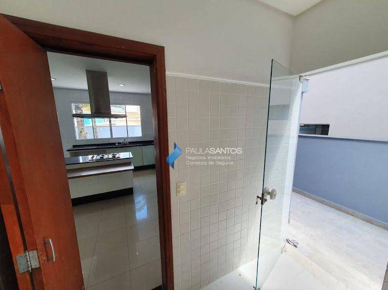 Casa de Condomínio para alugar com 3 quartos, 270m² - Foto 28