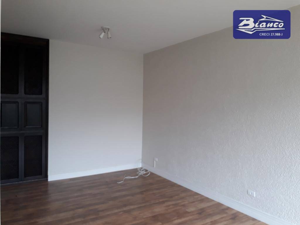 Casa à venda com 3 quartos, 160m² - Foto 3