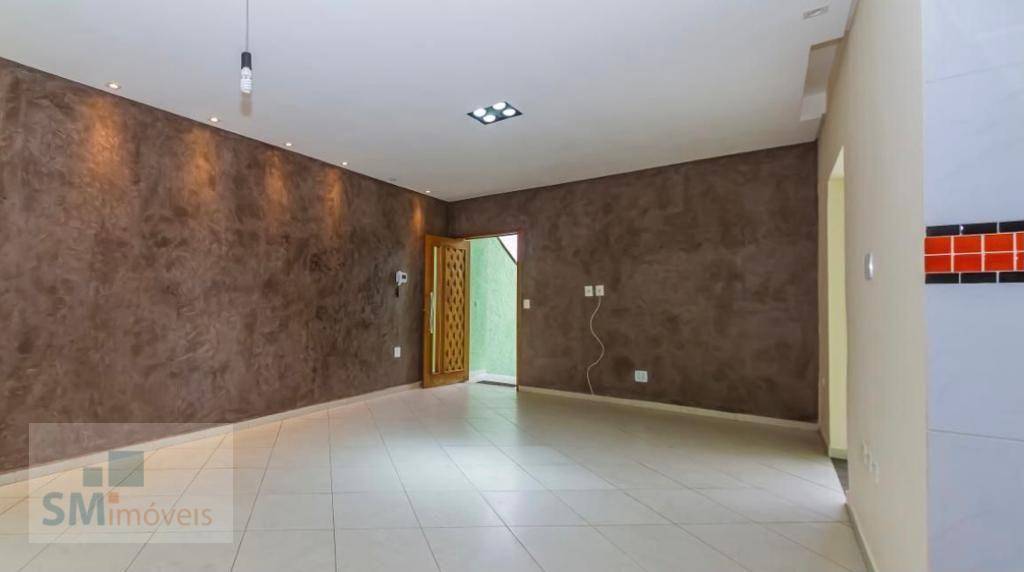 Casa à venda com 3 quartos, 297m² - Foto 1