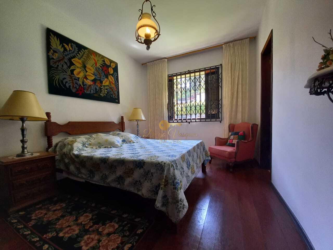 Casa à venda com 4 quartos, 1200m² - Foto 18