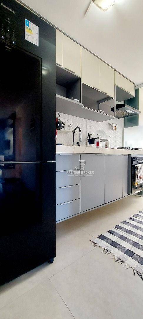 Apartamento à venda com 2 quartos, 56m² - Foto 13