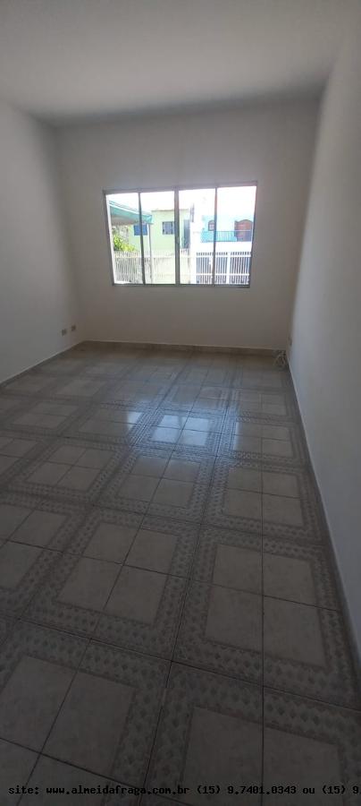 Casa para alugar com 2 quartos, 120m² - Foto 3