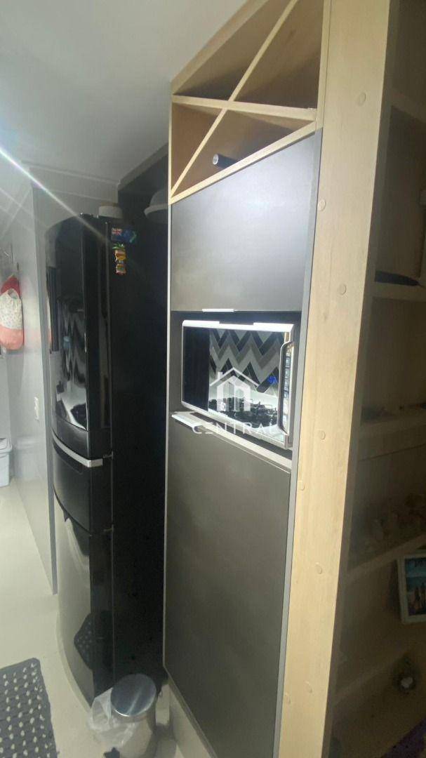 Apartamento à venda com 2 quartos, 52m² - Foto 7