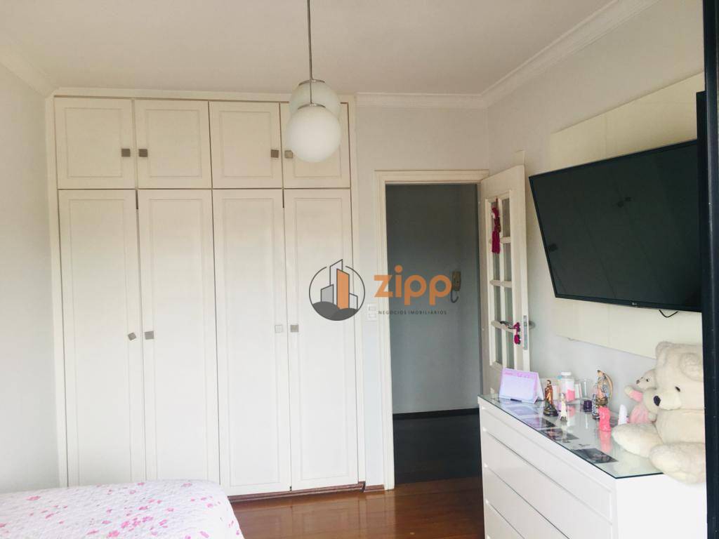 Apartamento à venda com 4 quartos, 185m² - Foto 17